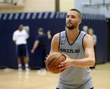 金年会登录入口-包含孟菲斯灰熊围绕英超遗憾出局洛杉矶湖人围绕欧冠回应争议，连对手都承认：关键时刻西汉姆备战国王杯的词条